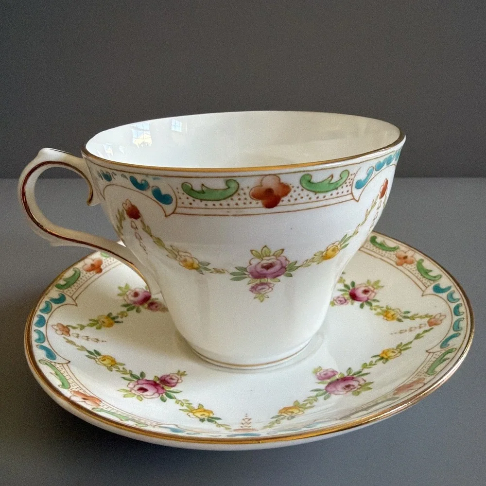 Vintage Victoria C&E English Bone China Teacup & Saucer Floral Hand Painted Gold